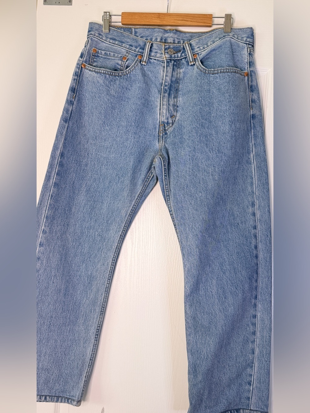 Levi’s 505 Men’s W34 Cropped Straight Leg Jeans Distressed Light Wash Denim